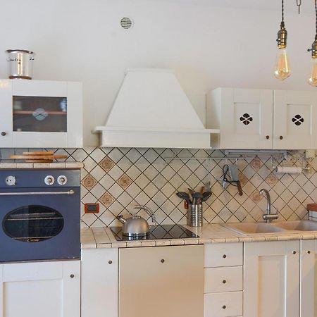 Nice Apartment In Ville Di Corsano With Kitchen Bagian luar foto